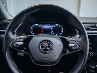 Škoda Superb 2.0 TDI 110kW Style Combi DSG