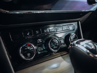 Škoda Superb 2.0 TDI 110kW Style Combi DSG