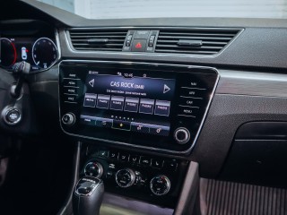 Škoda Superb 2.0 TDI 110kW Style Combi DSG