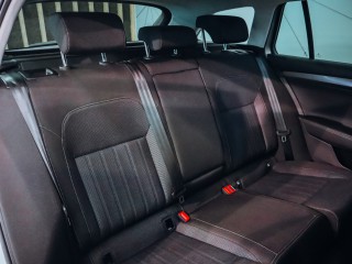 Škoda Superb 2.0 TDI 110kW Style Combi DSG