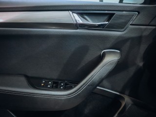 Škoda Superb 2.0 TDI 110kW Style Combi DSG