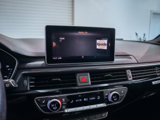 Audi A4 Avant 3.0TDI Quattro S-line