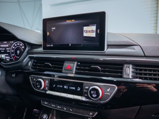 Audi A4 Avant 3.0TDI Quattro S-line