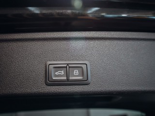 Audi A4 Avant 3.0TDI Quattro S-line