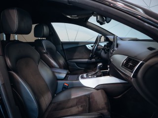 Audi A7 3.0TDI 200kW S-line ACC Vzduch