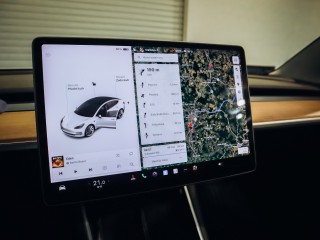 Tesla Model 3 Long Range Dual Motor 4x4