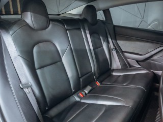 Tesla Model 3 Long Range Dual Motor 4x4