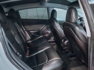 Tesla Model 3 Long Range Dual Motor 4x4