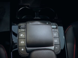 Mercedes-Benz CLA SB 250 4MATIC AMG