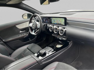 Mercedes-Benz CLA SB 250 4MATIC AMG