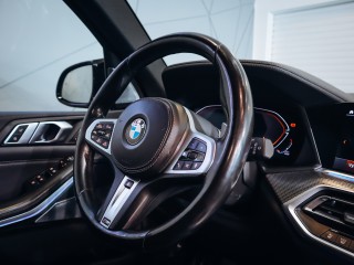 BMW X5 M50i xDrive