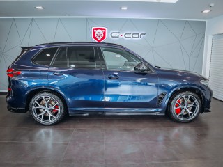 BMW X5 M50i xDrive