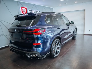 BMW X5 M50i xDrive
