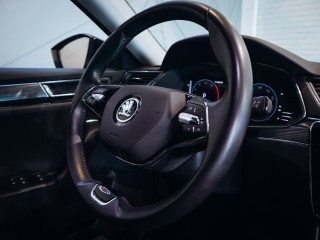 Škoda Superb 2.0TDI 147kW Style 4x4 DSG