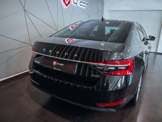 Škoda Superb 2.0TDI 147kW Style 4x4 DSG