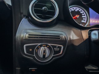 Mercedes-Benz C 200 Kupé 135 kW