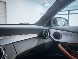 Mercedes-Benz C 200 Kupé 135 kW