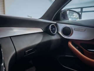 Mercedes-Benz C 200 Kupé 135 kW