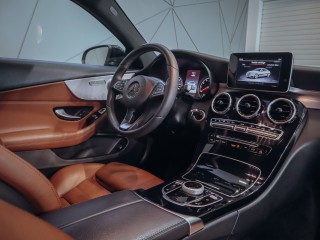 Mercedes-Benz C 200 Kupé 135 kW