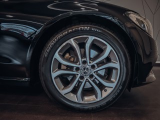 Mercedes-Benz C 200 Kupé 135 kW