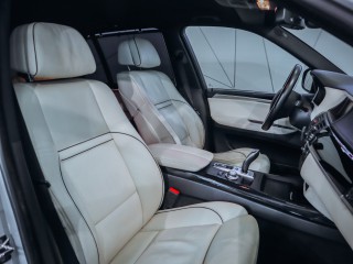 BMW X5 4.8i V8 INDIVIDUAL TOP