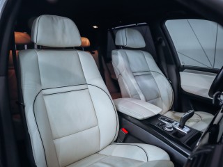 BMW X5 4.8i V8 INDIVIDUAL TOP