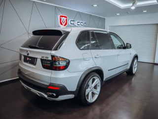 BMW X5 4.8i V8 INDIVIDUAL TOP