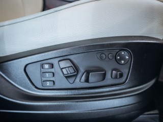 BMW X5 4.8i V8 INDIVIDUAL TOP