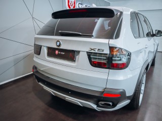 BMW X5 4.8i V8 INDIVIDUAL TOP