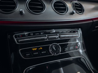 Mercedes-Benz E 220d 4MATIC Avantgarde