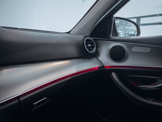 Mercedes-Benz E 220d 4MATIC Avantgarde