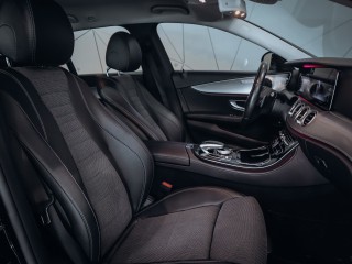 Mercedes-Benz E 220d 4MATIC Avantgarde