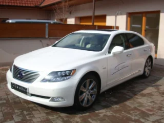 F. Zasadil, majitel vozu Lexus LS600Hl