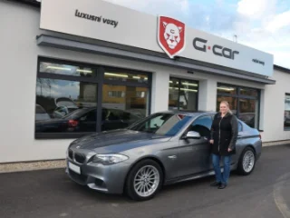 Nová majitelka vozu BMW řady 5! :-)