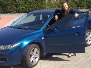Martina Černochová se svou Mazda 6