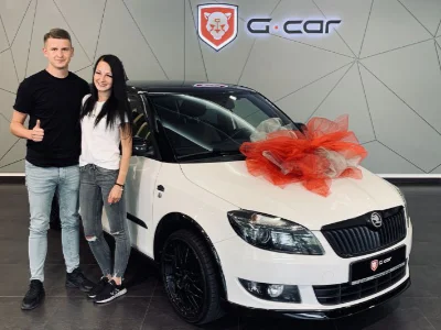 I tento dárek v podobě vozu Škoda Fabia 1.2TSi Monte Carlo se povedl. Přejeme samé spokojené kilometry. :-)