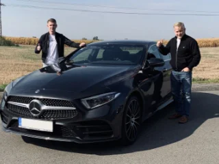 Mercedes-Benz CLS 450 4MATIC AMG až do domu. Děkujeme za využití našich služeb a přejeme samé spokojené kilometry. :-)