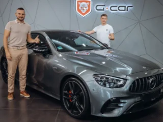 Nový majitel vozu Mercedes-Benz E kupé 53 AMG. Děkujeme za využití našich služeb a přejeme samé spokojené kilometry. :-)