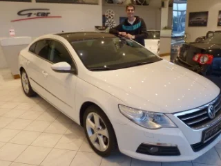 Petr D. se svým Volkswagen Passat CC Sportline