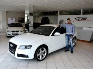 Majitel vozu Audi A4 2.0 TDI Black Edition