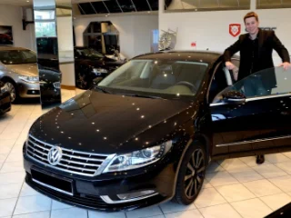 Lukáš Frank se svým Volkswagen CC